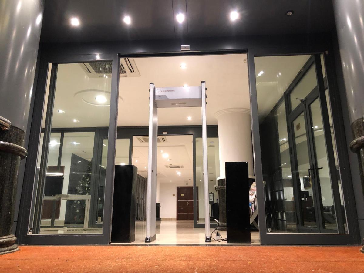 Hotel Franco Yaounde Luaran gambar