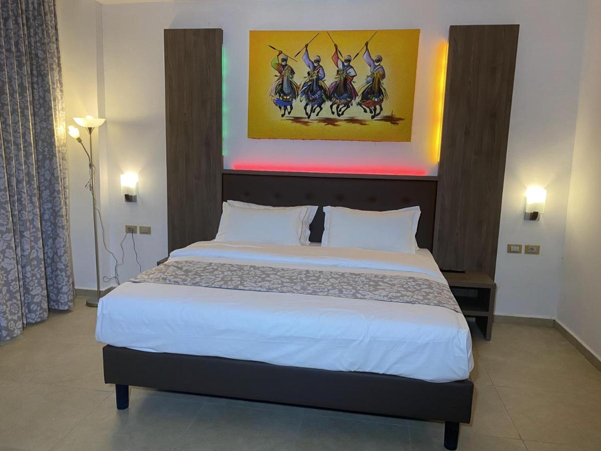 Hotel Franco Yaounde Luaran gambar