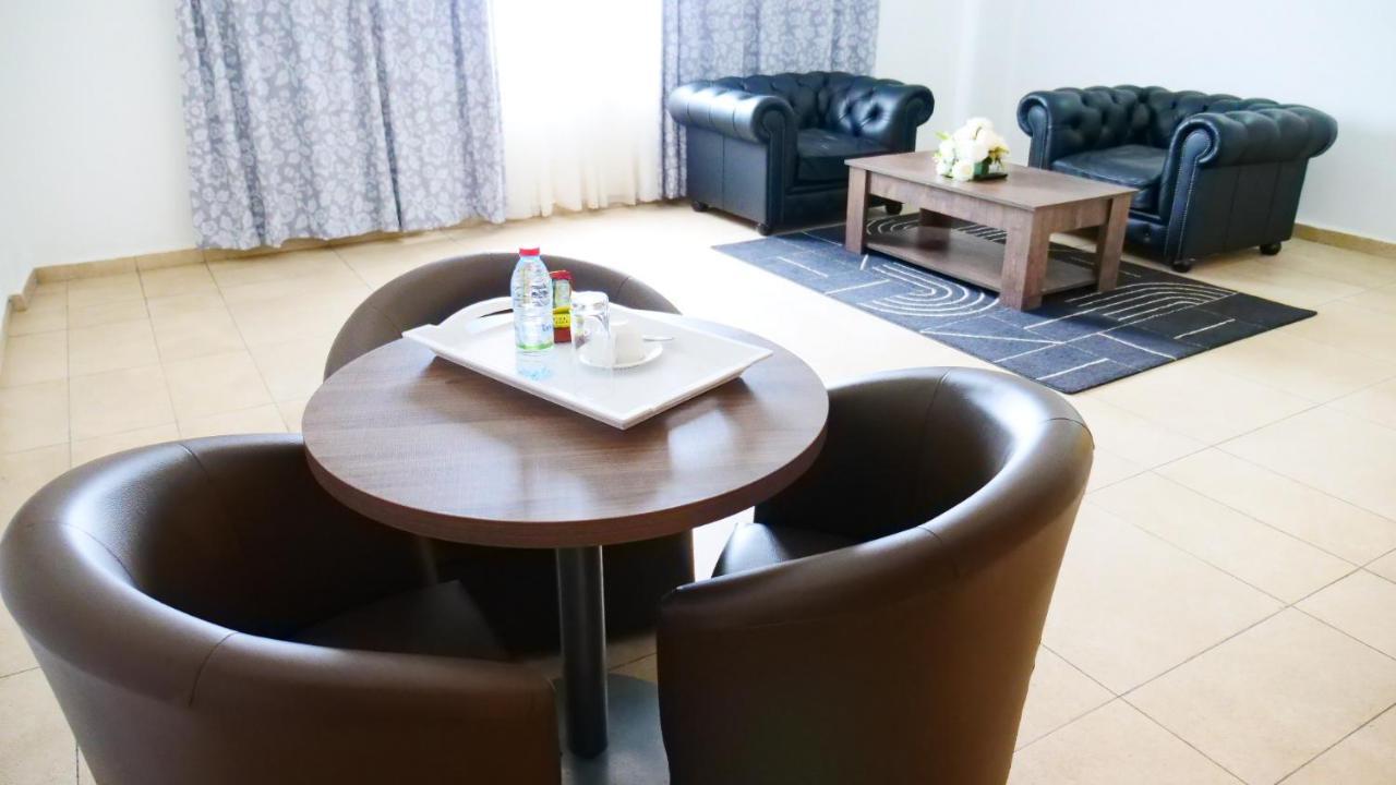 Hotel Franco Yaounde Luaran gambar